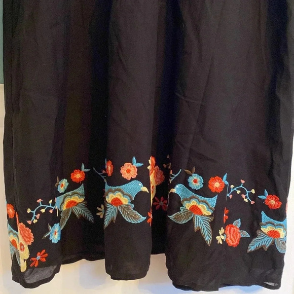 ModCloth NWT dress - black - embroidered - size 8 - cotton blend - Picture 7 of 8